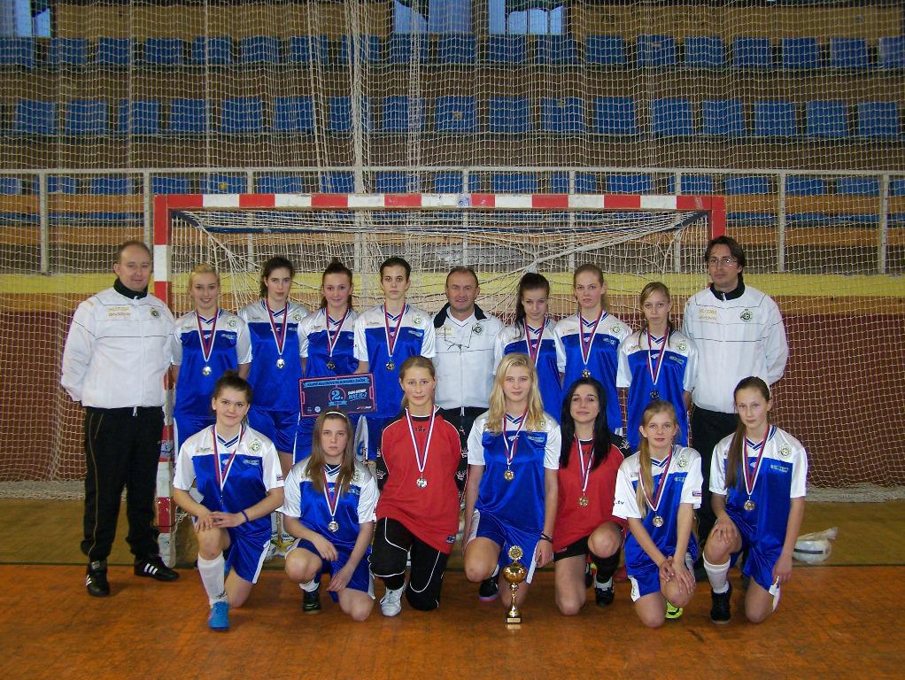ŽIAČKY FC BANÍK HN DRUHÉ NA HALOVÝCH MAJSTROSTVÁCH SLOVENSKA V ŽILINE
