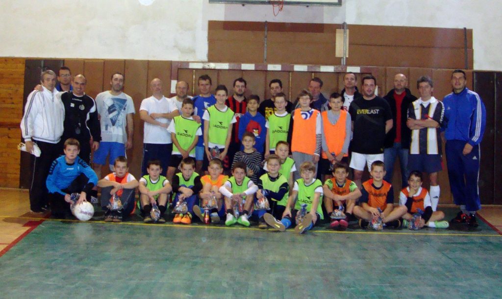 Mikulášsky duel Rodičia vs. Deti skončil remízou