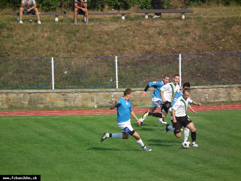 MUŽI A: ISKRA HOLÍČ – FC BANÍK HN