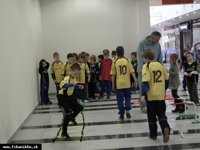 U 11- Halový turnaj 22.1. 2012 vo Svinnej