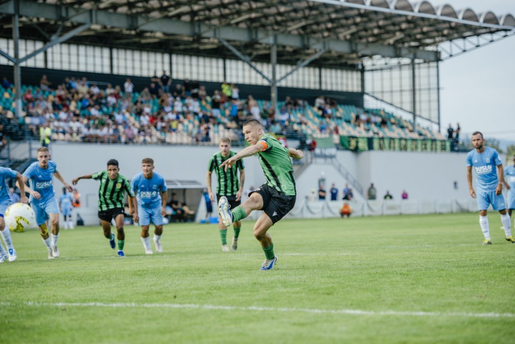 Opäť nešťastný nadstavený čas. Baníci po druhý raz v rade nedotiahli zápas k trom bodom